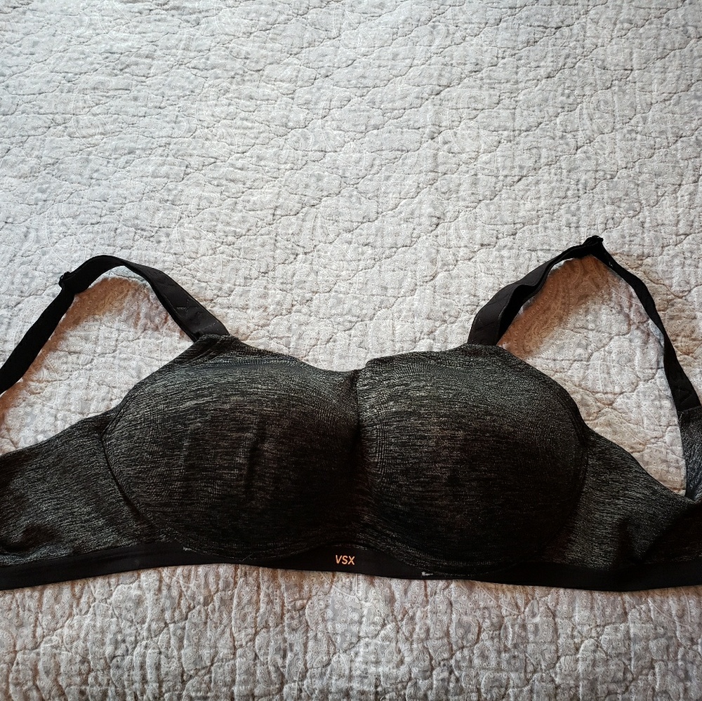36d Victoria's secret bra